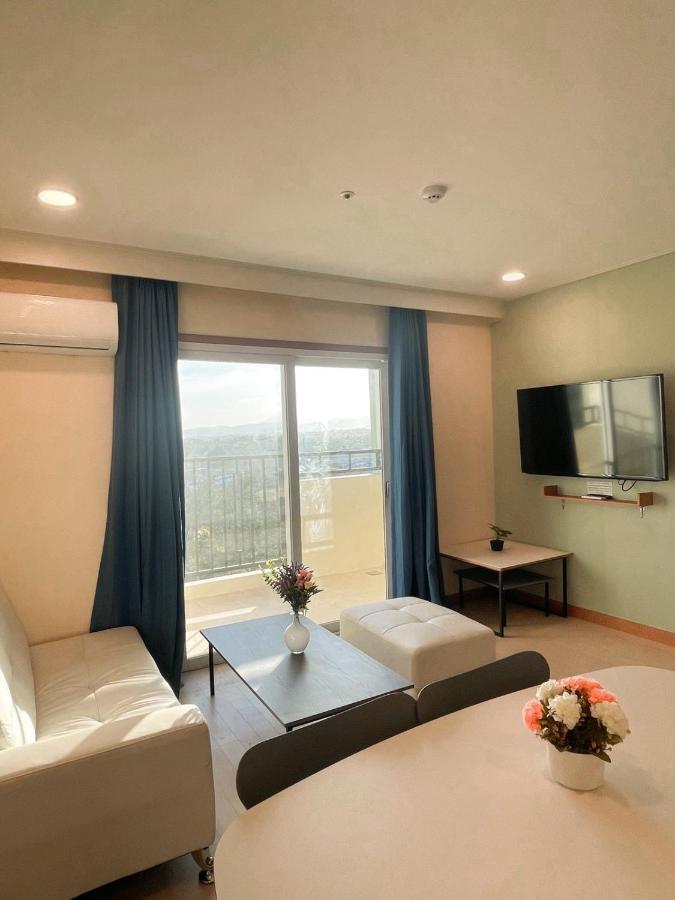 On Hotel Friendship Angeles Ngoại thất bức ảnh
